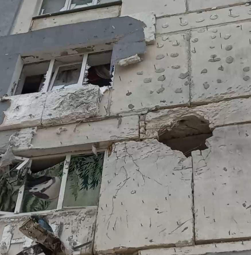 Напередодні Великодня рашистська армія продовжила обстріли мирних міст України та вбивства цивільного населення