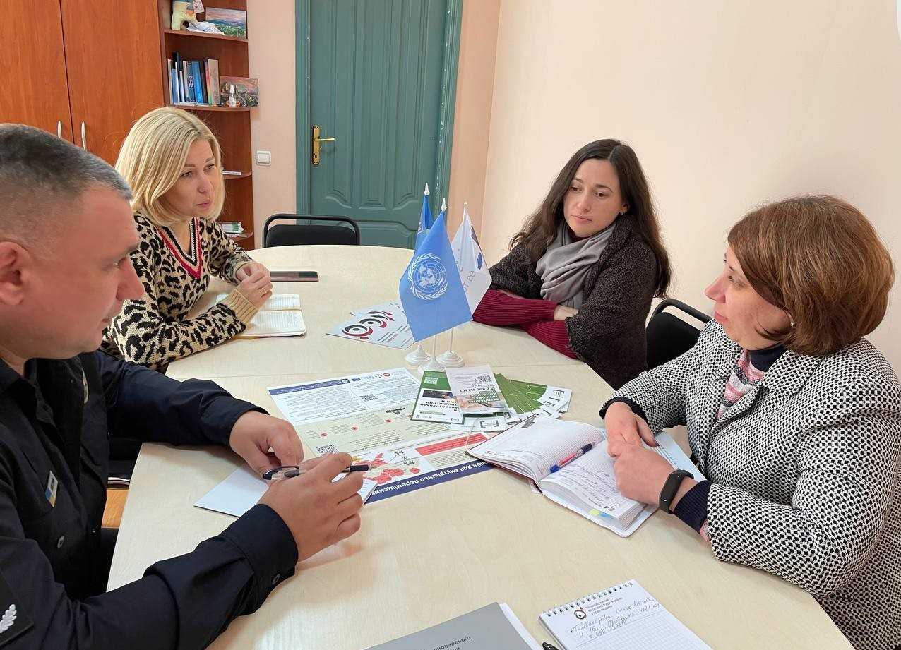Робоча зустріч щодо механізмів удосконалення співпраці з питань захисту прав внутрішньо переміщених осіб, які мешкають на Хмельниччині