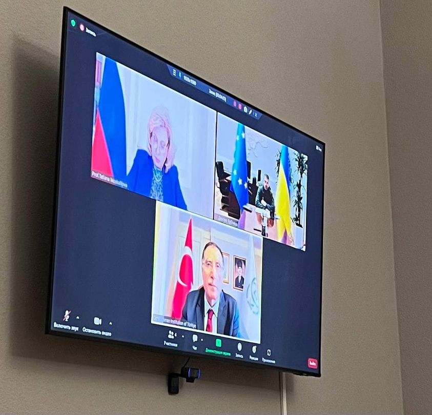 Тристороння онлайн-зустріч між Омбудсманами України, Туреччини і РФ