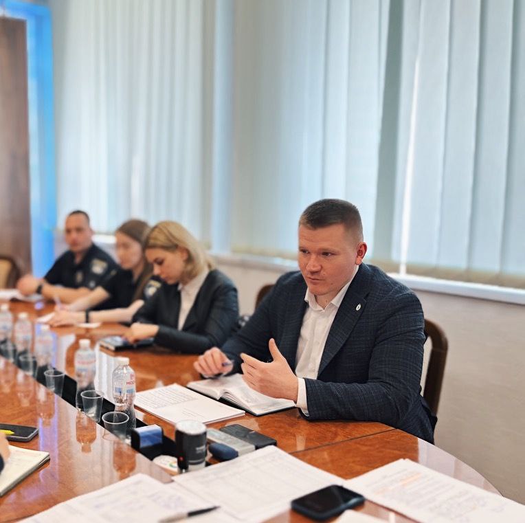 Нарада з питань додержання прав людини на базі Запорізького районного управління поліції ГУНП в Запорізькій області