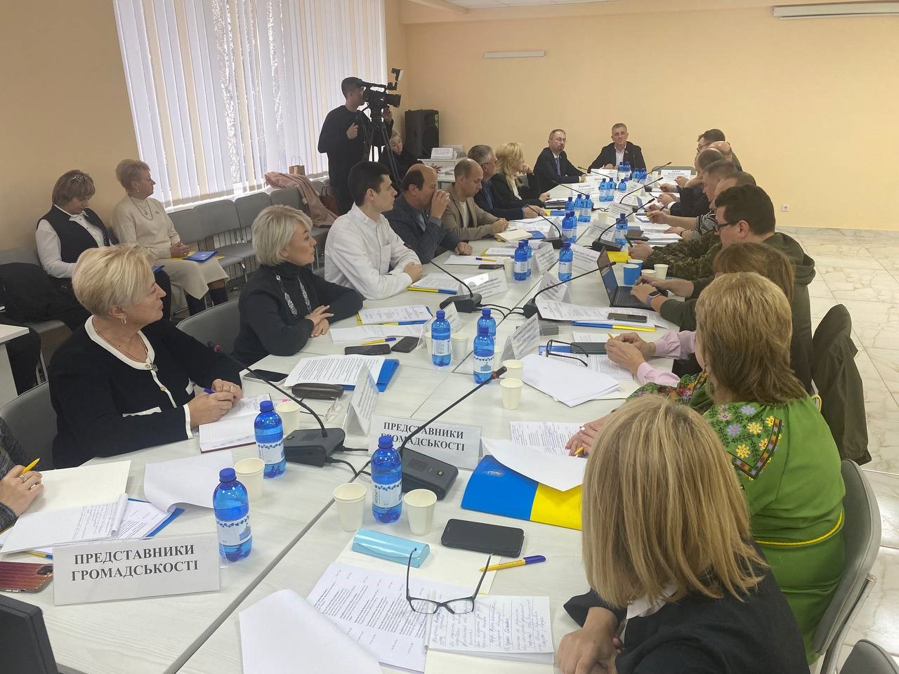 Участь у круглому столі «Інформаційна кампанія щодо виплат, пенсій та соціальних гарантій членам сімей загиблих (померлих) Захисників і Захисниць України»