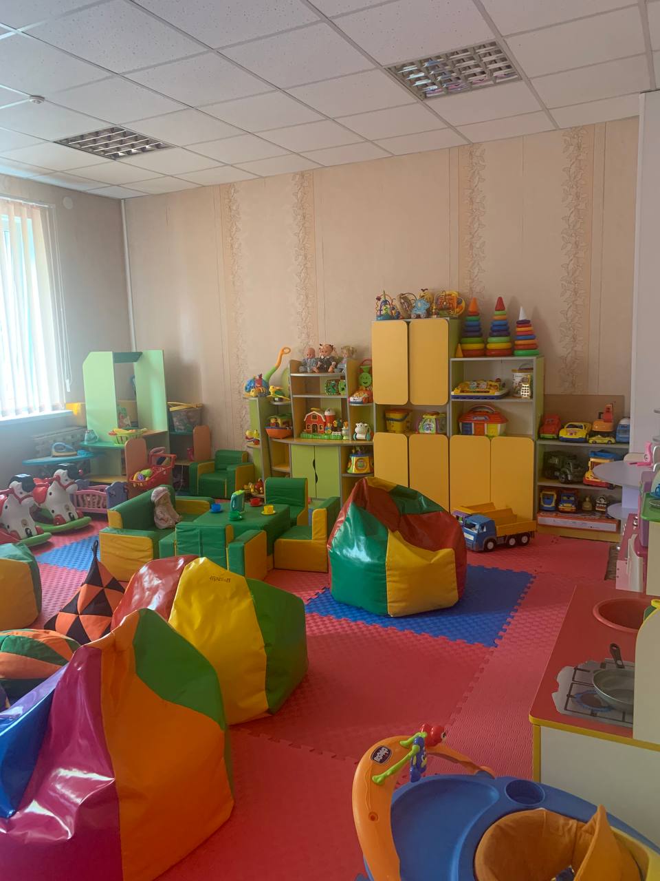 Моніторинговий візит до Запорізької обласної дитячої лікарні та відділення підтримки дітей