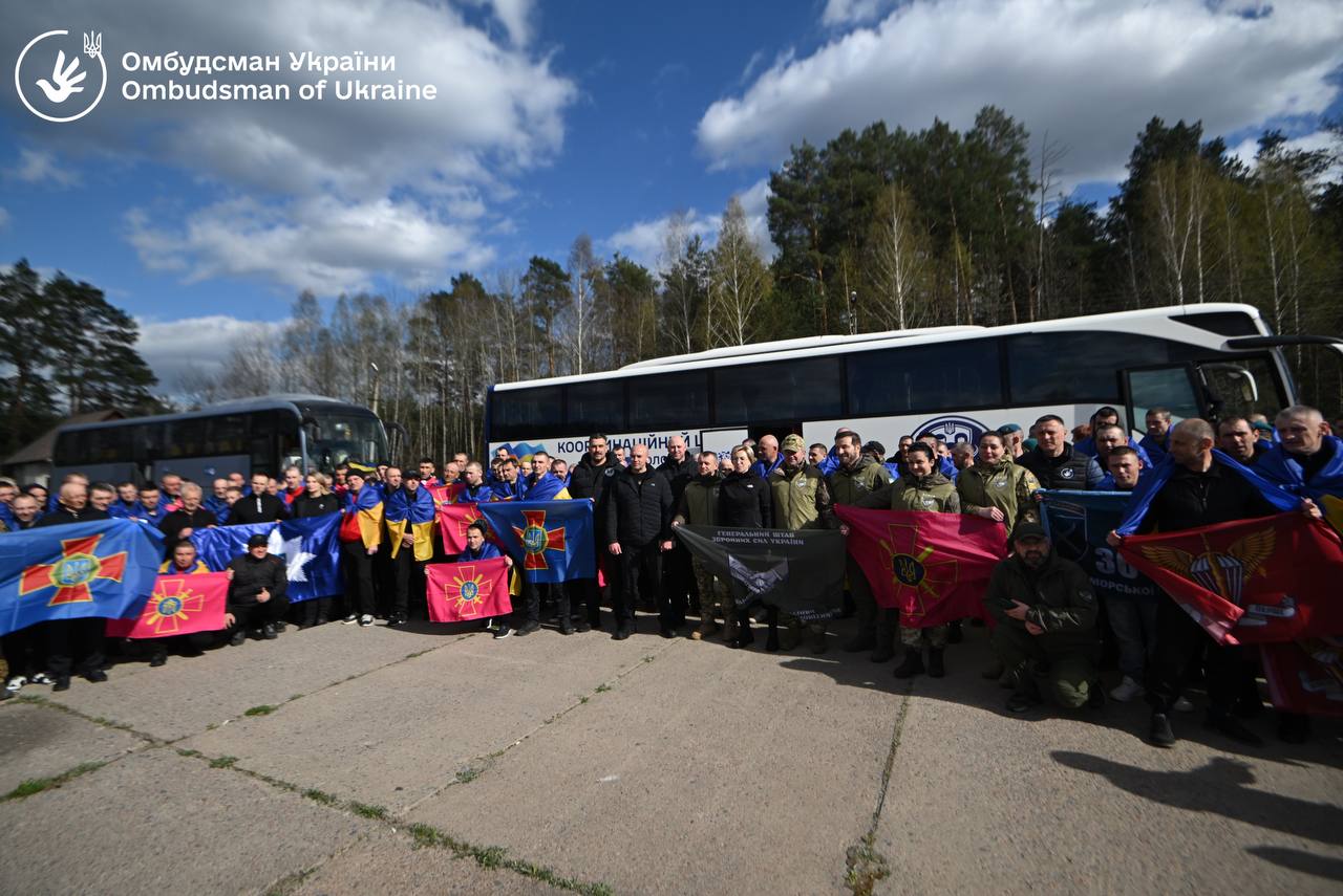 Ще 193 українці повертаються додому!