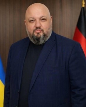 Сергій Левченко